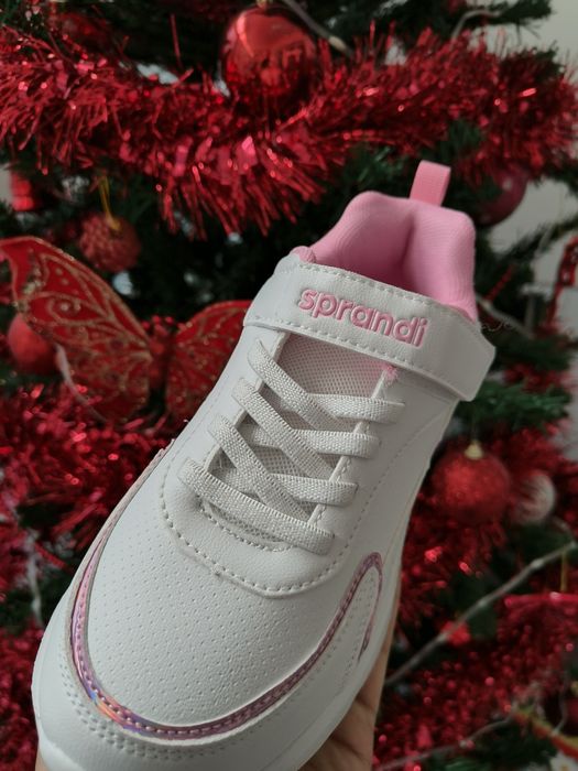 Adidasi SPRANDI  Nr. 33 albi