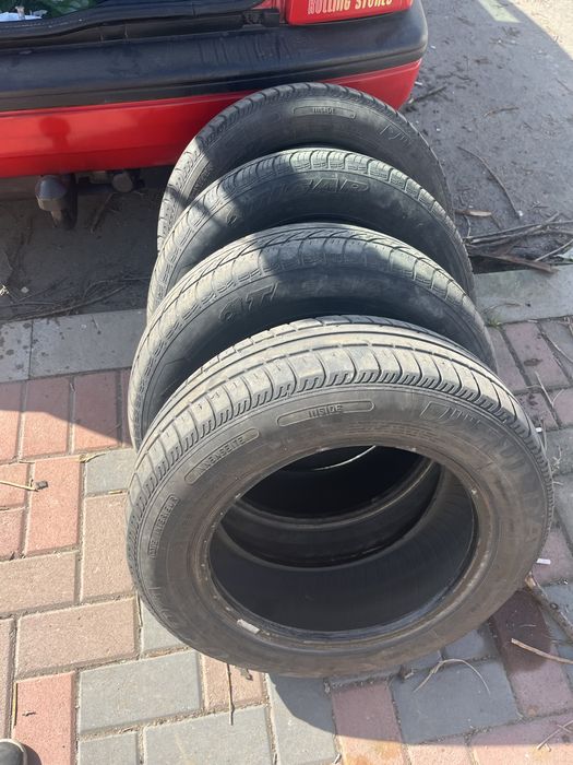 Vand anvelope vara 165/70 R14