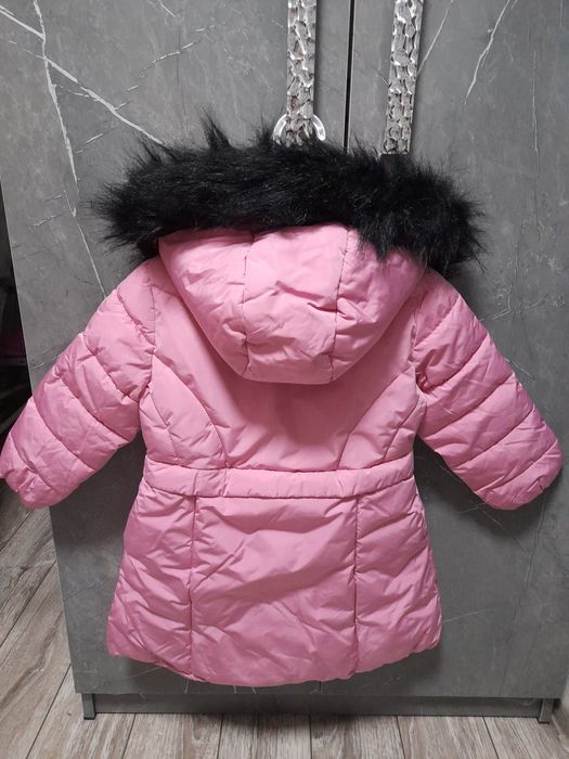 Куртка на девочку