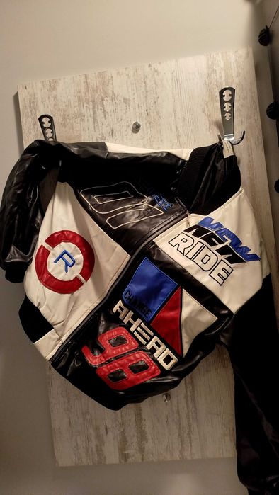 Кожено яке късо.