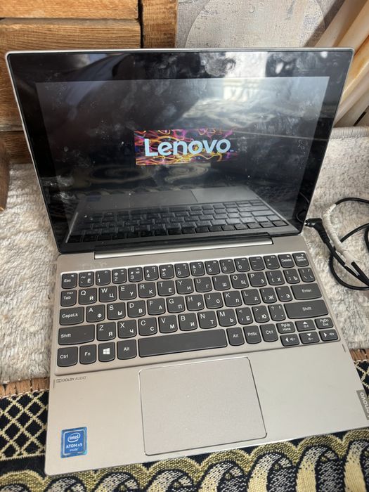Lenovo netbook 2в1 планшет экран сенсорный