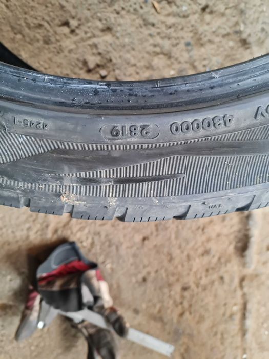 Зимни гуми 265 40 21