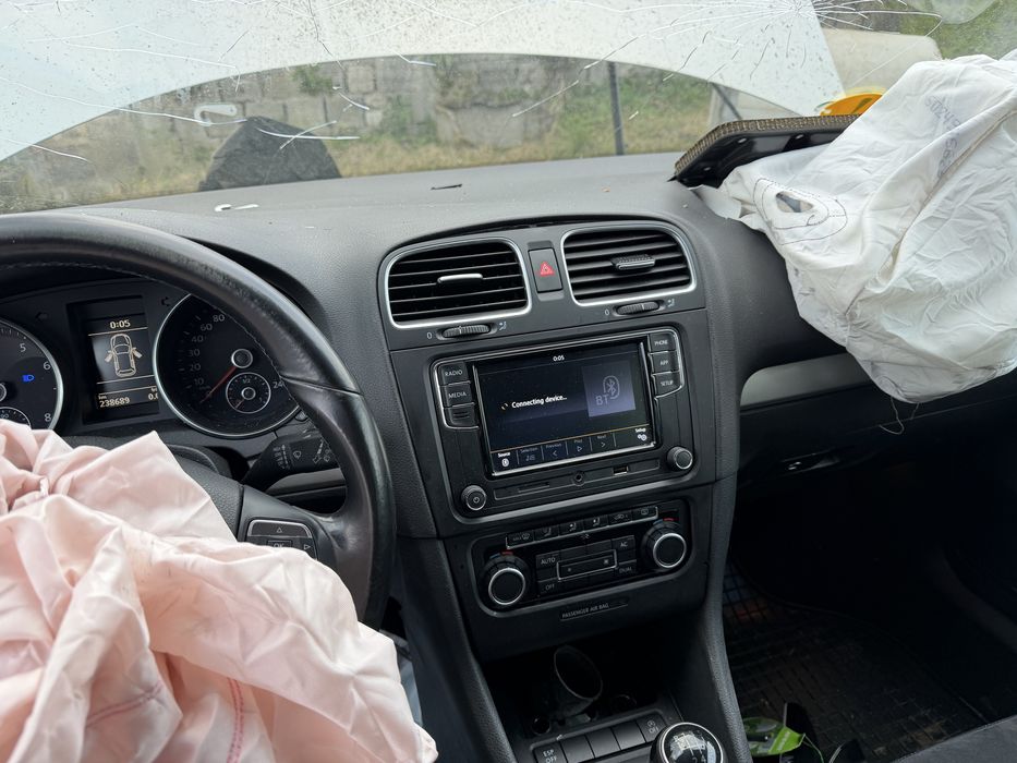 Dezmembrez vw golf 6, 1.2 tsi cbzb ,LR7L