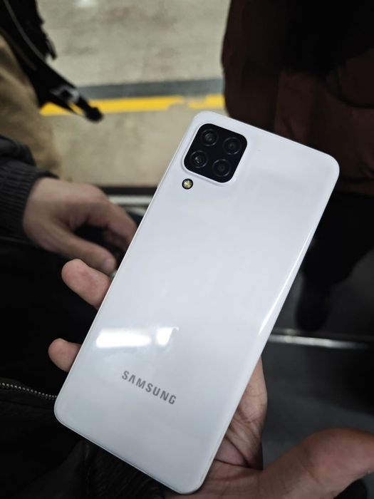 Galaxy a22 4g sotiladi