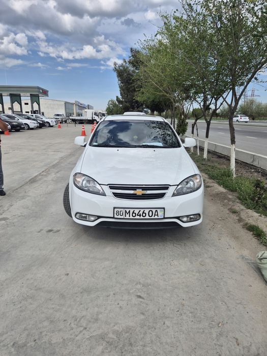 Chevrolet Jentra