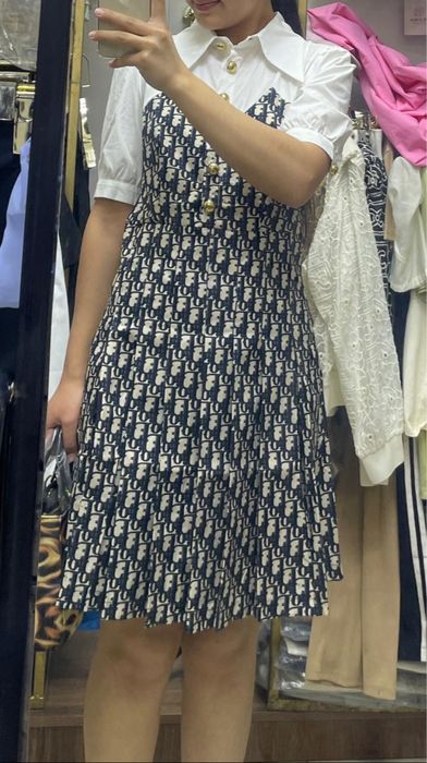 Платья диор