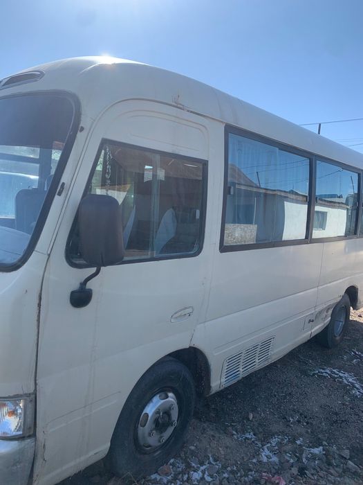 Автобус 18 местный