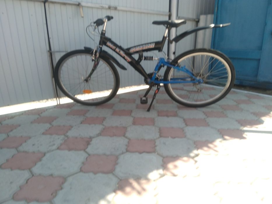 Велосипед спортивный.