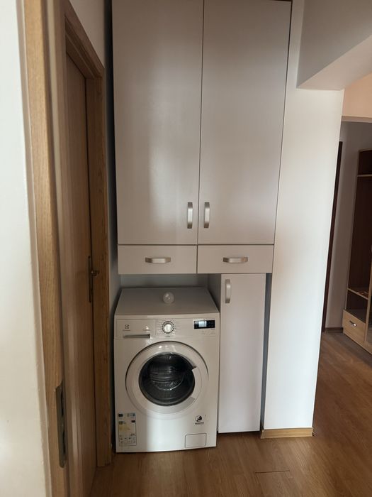 Apartament  3 camete de inchiriat