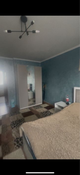 Спальный гарнитур серый