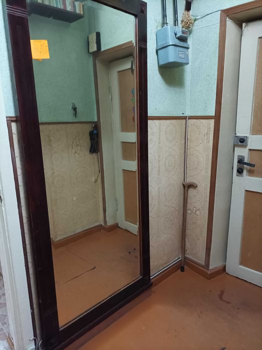 Зеркало напольное антикварное,  2,2 *0,9метра  подставка 40см