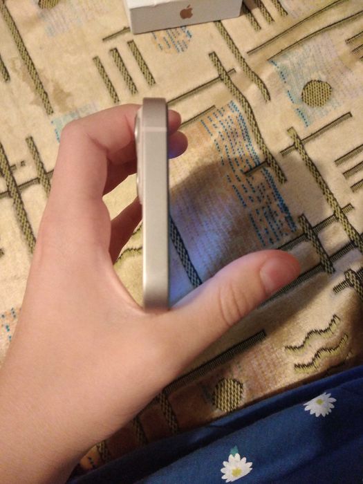 Айфон 13 на запчасти
