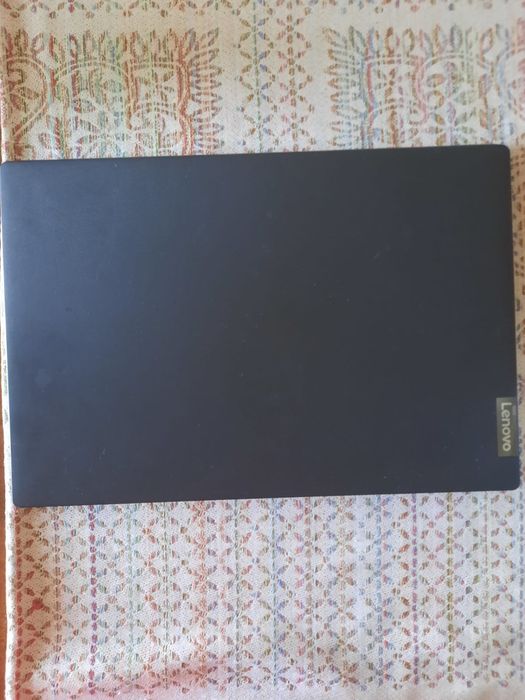 Продаю ноутбук Lenovo