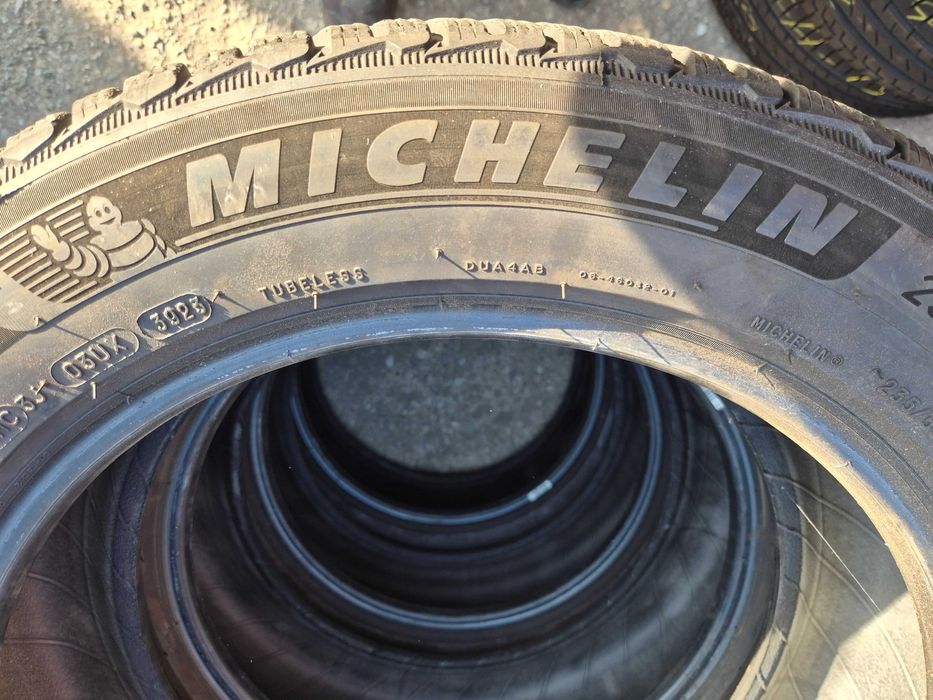 4 Anvelope M+S - 235/55/18 - Michelin - CA UNELE NOI - DOT 2023 !