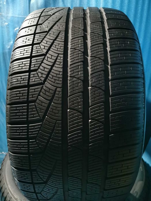 285/35 R20 - pirelli m+s 2 bucati