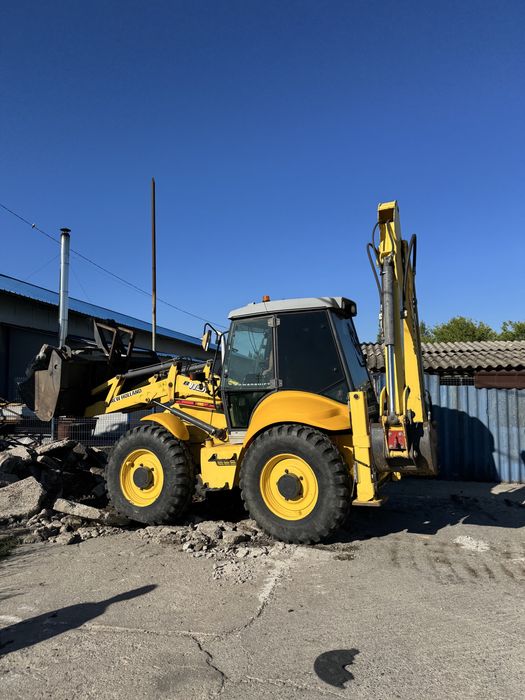 Buldoexcavator de închiriat