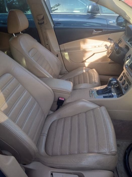 Dezmembrez Volkswagen Passat B6