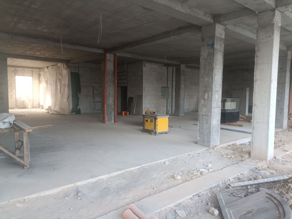 Аренда нежилые помещения. Первая линия