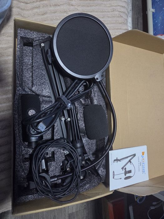 Игровой, студийный микрофон для стримов