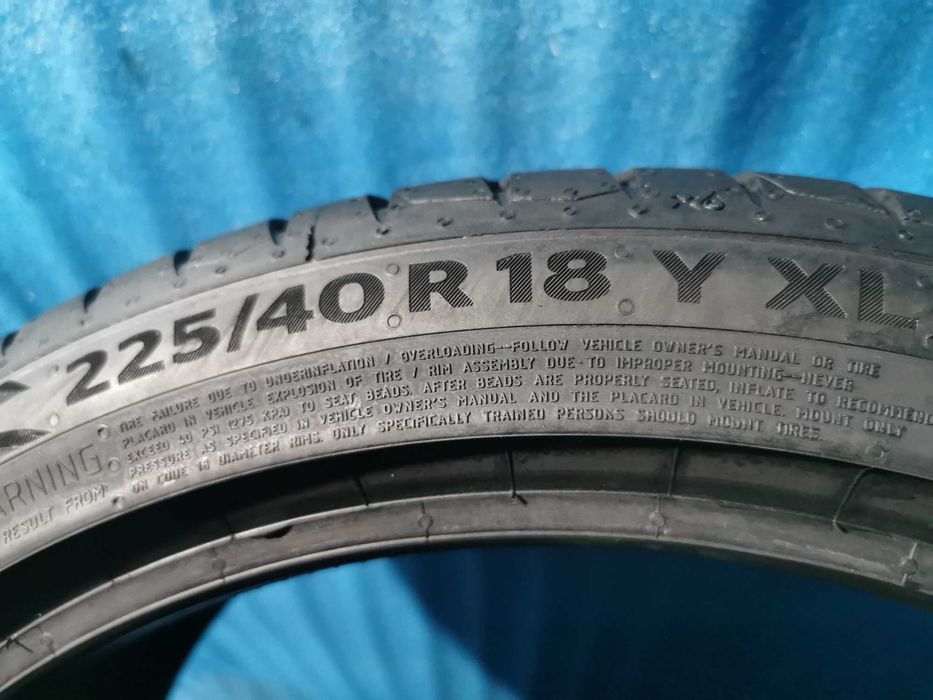 225/40 R18 continental 2 bucati