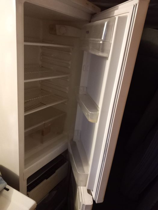 Combina frigorifica Arctic