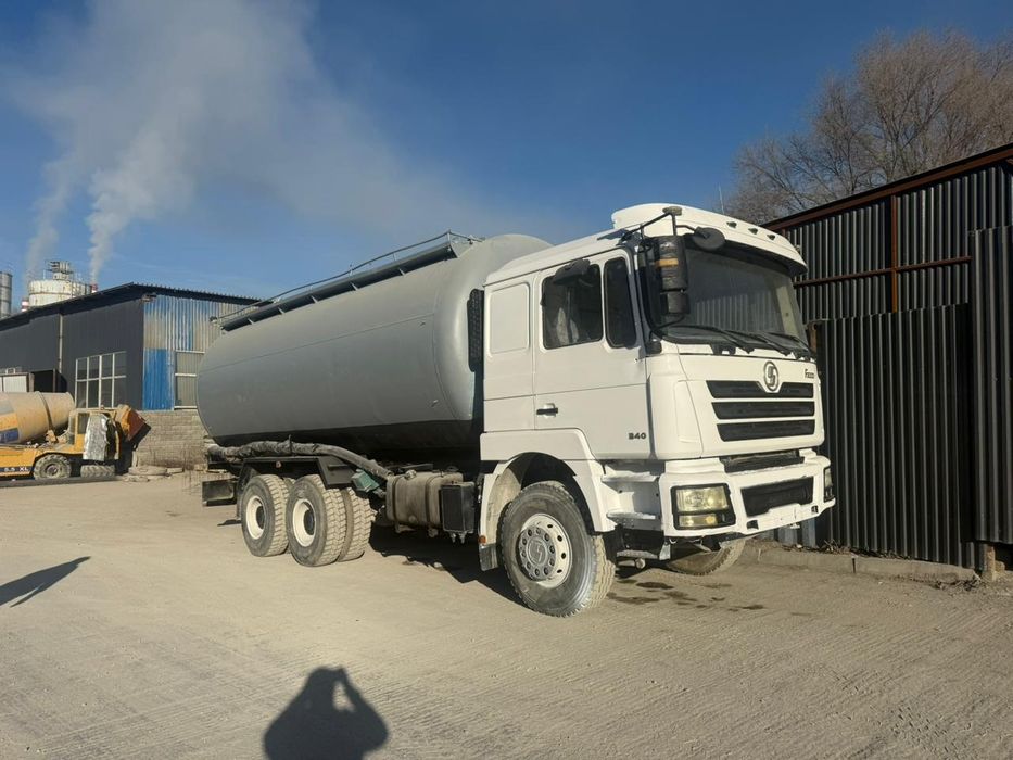 Продам  срочно .