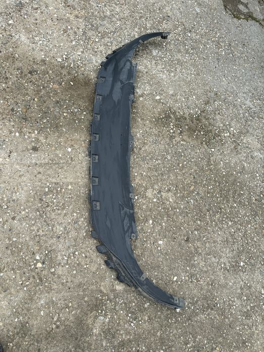 Spoiler inferior bară față vw golf 8.cod:5h0805915.a.
