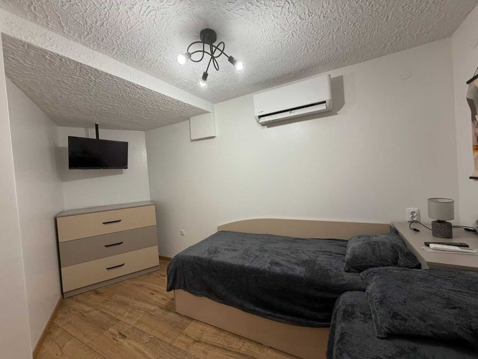 Продава се Тристаен апартамент в Велико Търново, Колю Фичето - 106 кв.м за 1595 €/кв.м - Снимка #11