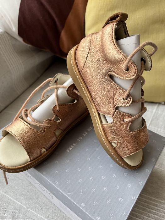 Детски кожени сандали Clarks