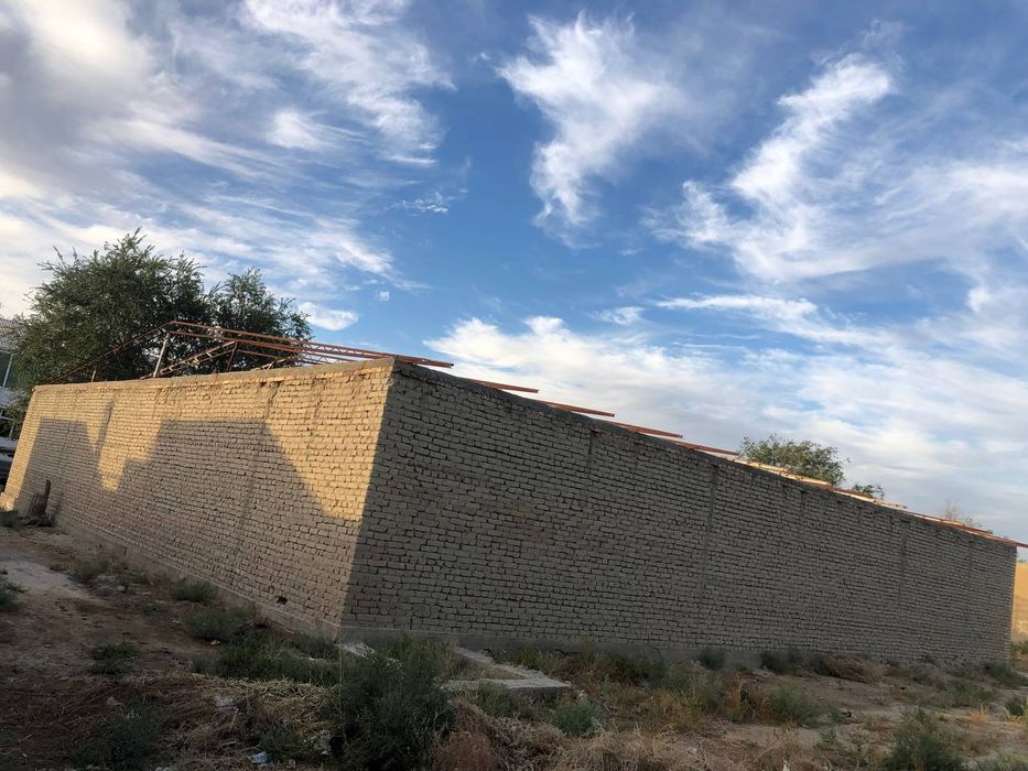 Yer joyi uchastka savdo majmuasi ,sex