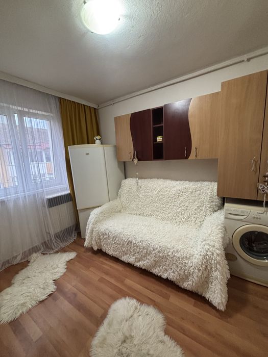 Garsoniera de vanzare