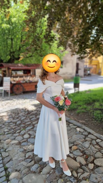 Rochie eleganta sau nunta