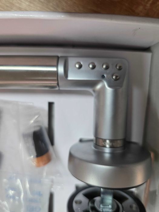 Yala clanta cu Tastatura mecanică Yale Code D8812H000, gri, cu acces fără cheie