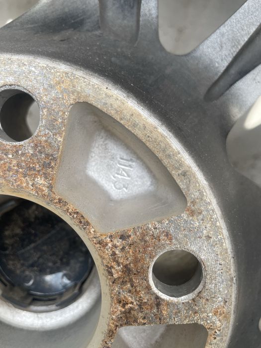 Продам диски с резиной