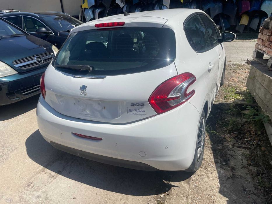Peugeot 208 1.4 E HDI / Пежо 208 ЕХДИ 2012 година на части