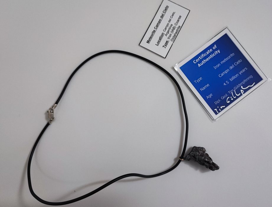 Pandantiv meteorit cu certificat de autenticitate ! - argint 925