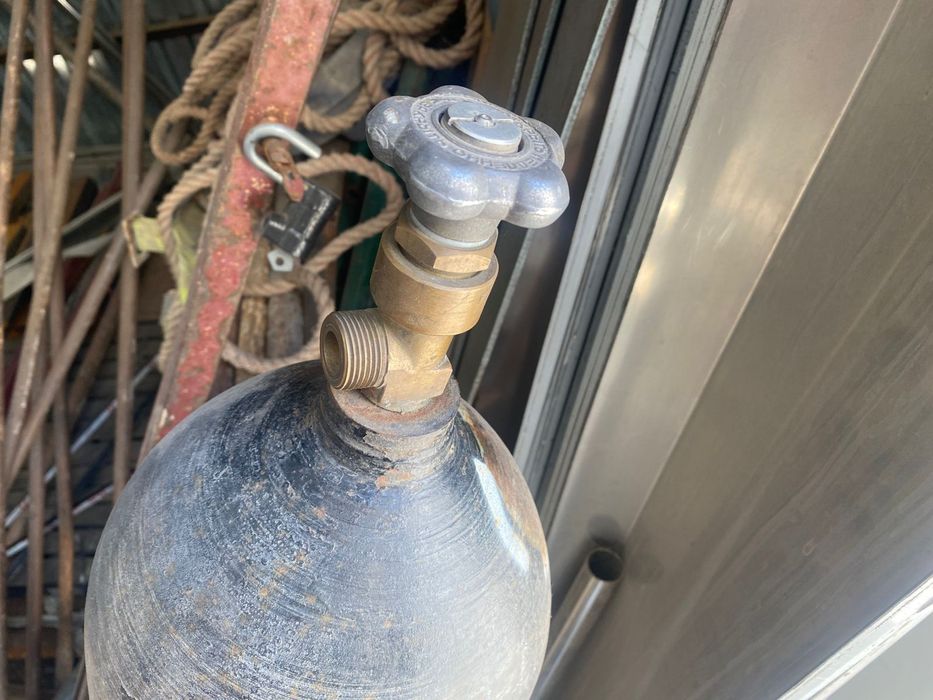 Продам пустой балон