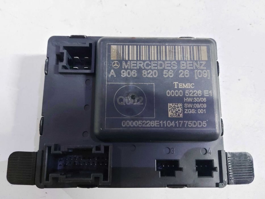 Модул за врата за Mercedes-Benz W906 след 2006г.