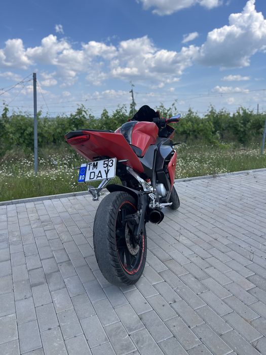 Vând Yamaha Yzf R125 2015 ABS