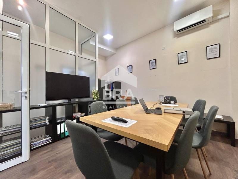 Продава се Магазин в София, Манастирски ливади - 136 кв.м за 2566 €/кв.м - Снимка #1