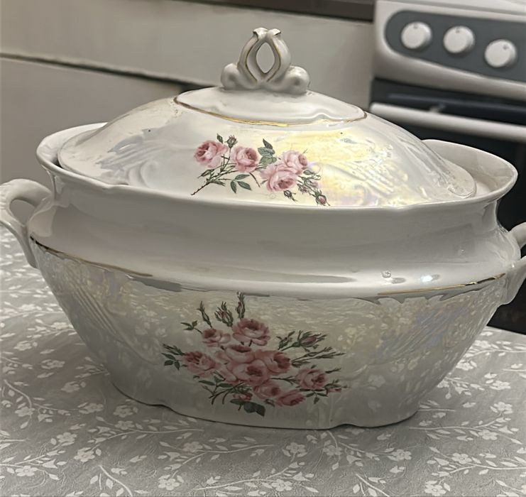 Супница новая 4500