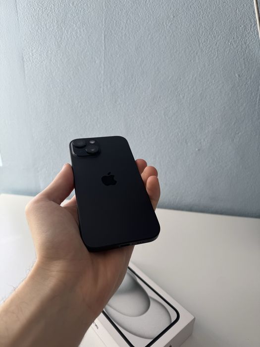 Iphone 15 black / 128 gb / liber de retea / 13 14 s23 24 pro max