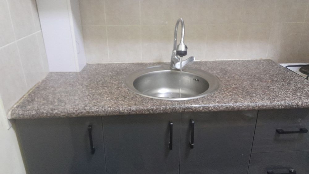 Жума марказида Срочно уй сотилади