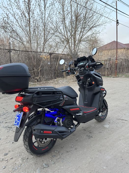 Продам скутер танк Новый!