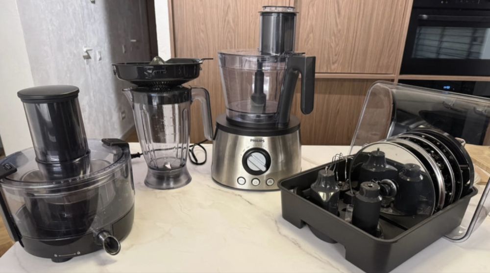 Robot bucatarie philips hr7778