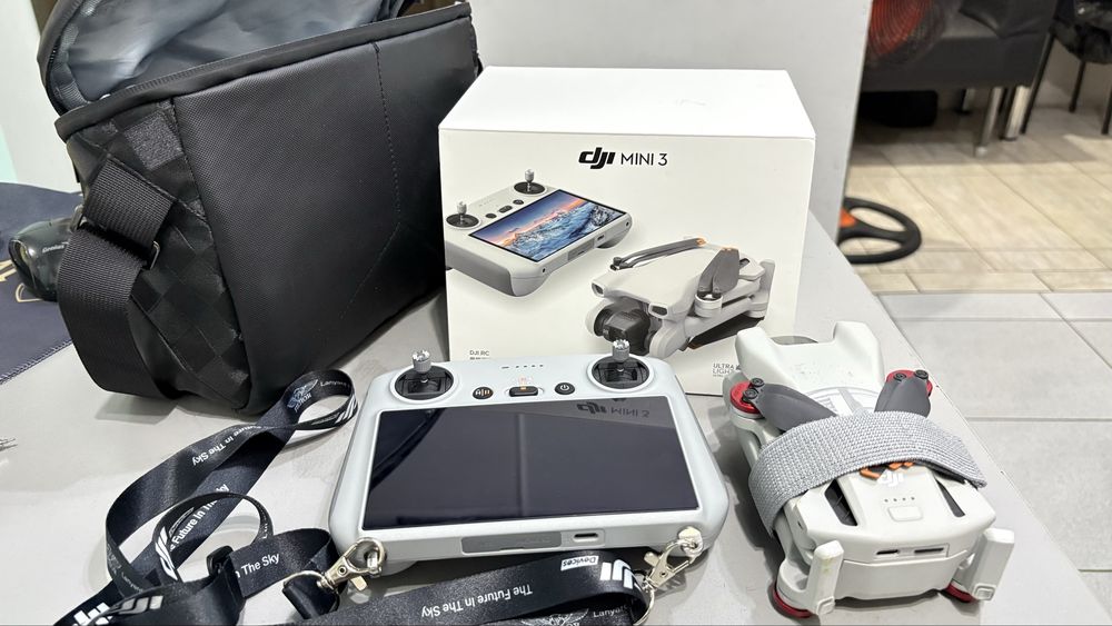 Продам дрон DJI MiNi3