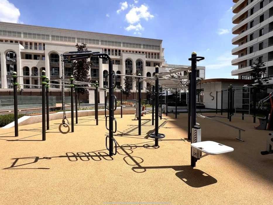 Инвестиция: Infinity Aqua, 80м² + терраса, потенциал до 120м²`