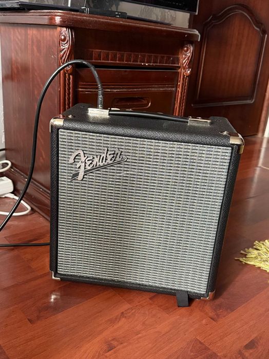 Усилитель для баса Fender Rumble 15