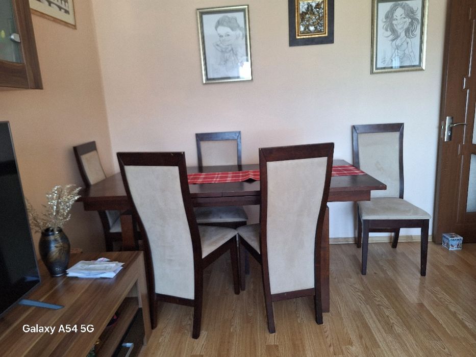 Masa si scaune lemn masiv