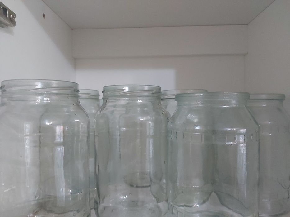 Банки 1 л. О.7л., стекло